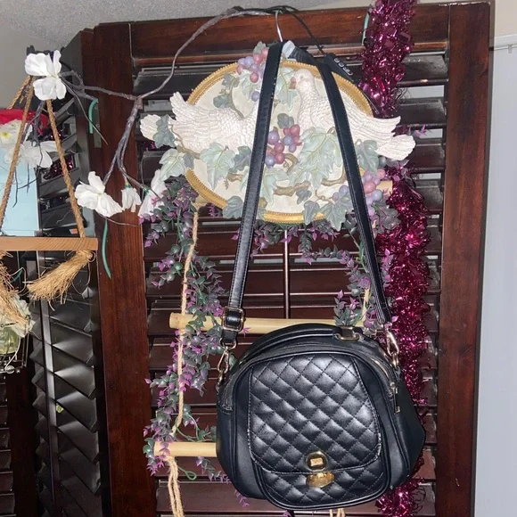 NSK Fashion Crossbody Black Handbag With Gold Buckle Front Pocket Zipper Closure - Picture 8 of 11